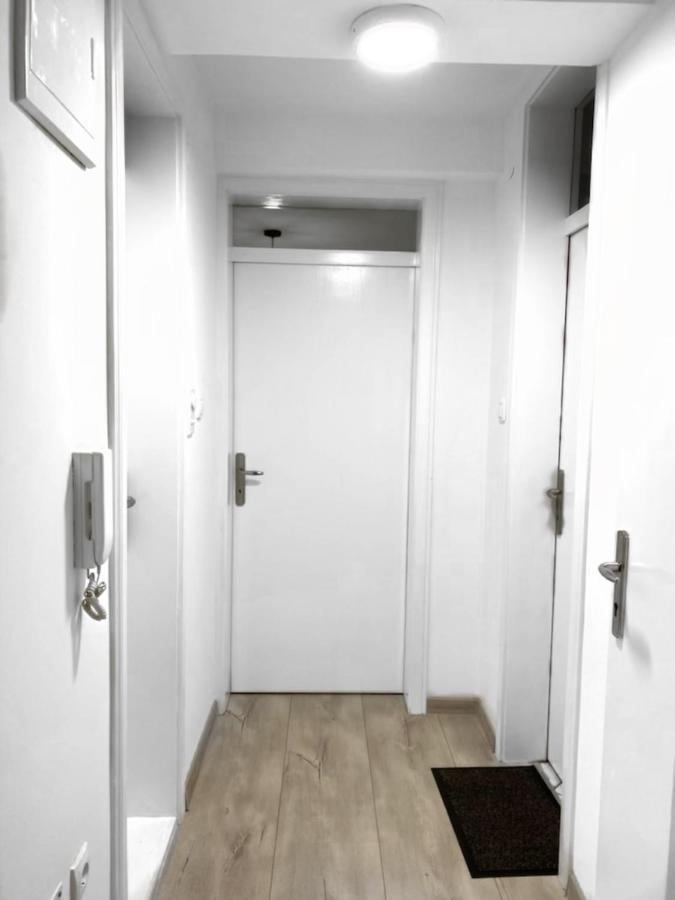 Modern Lux Apartment Brcko Bagian luar foto